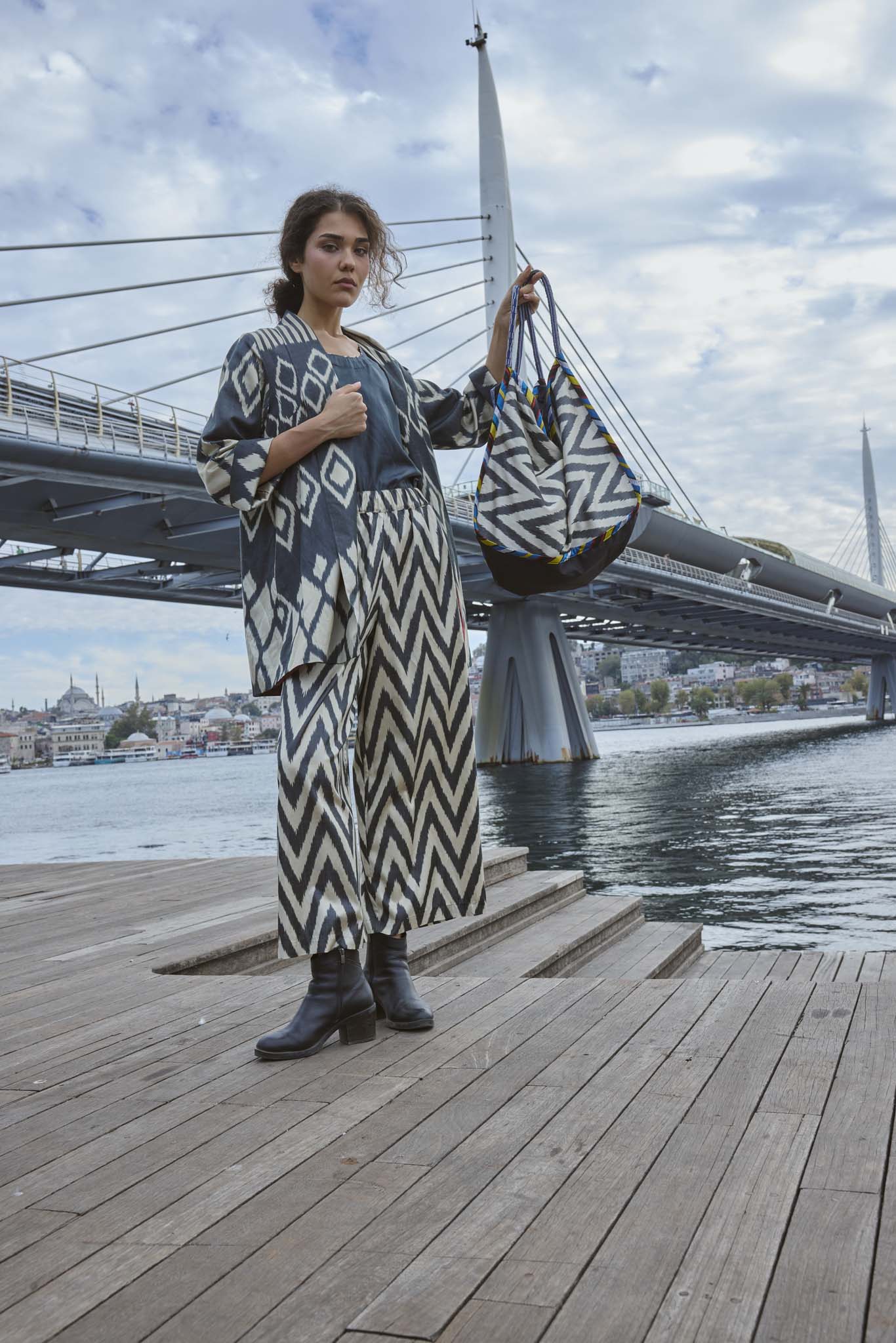 LARGE SILK IKAT COMBO HOBO BAG