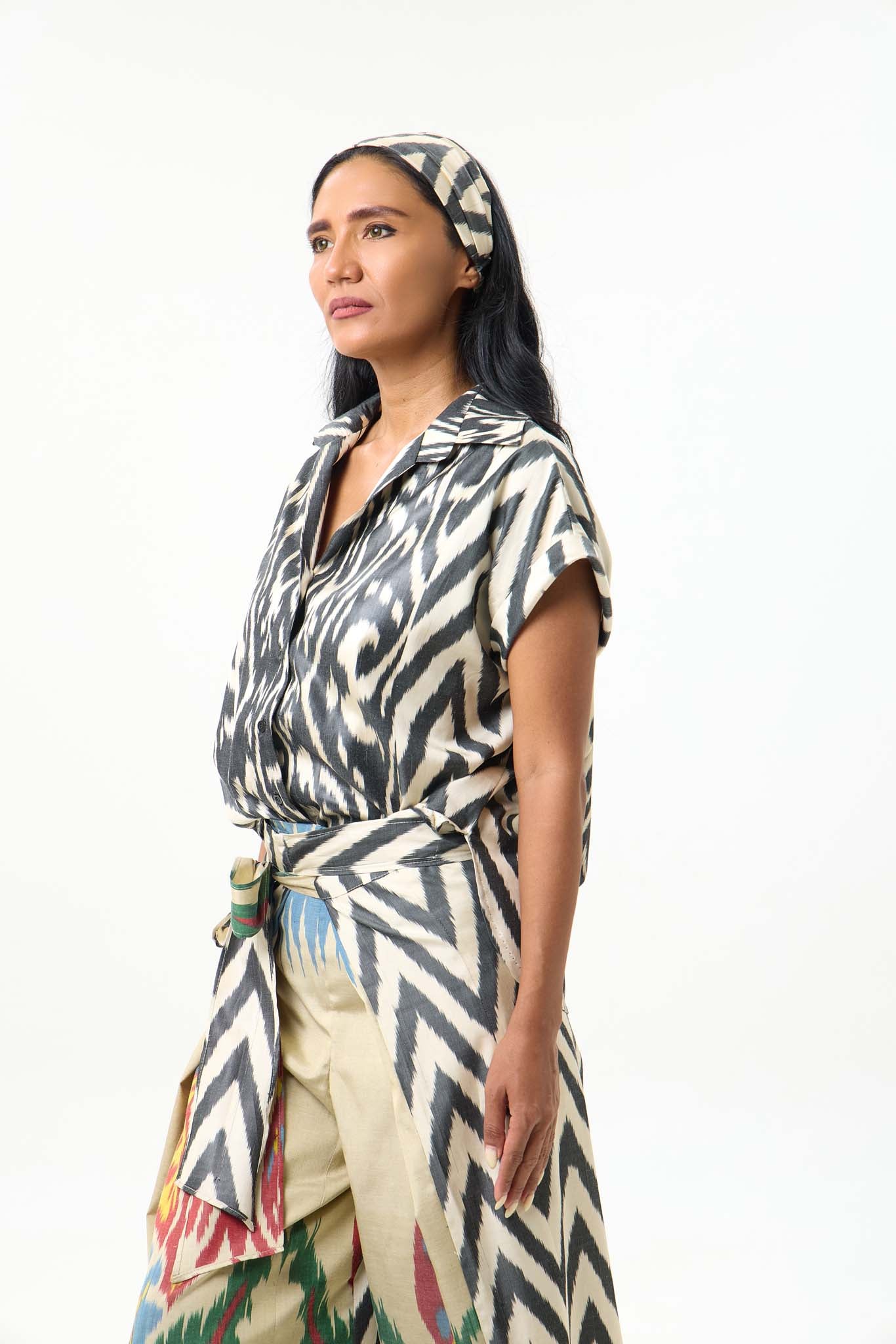 DROP SHOULDER COMBO SHIRT