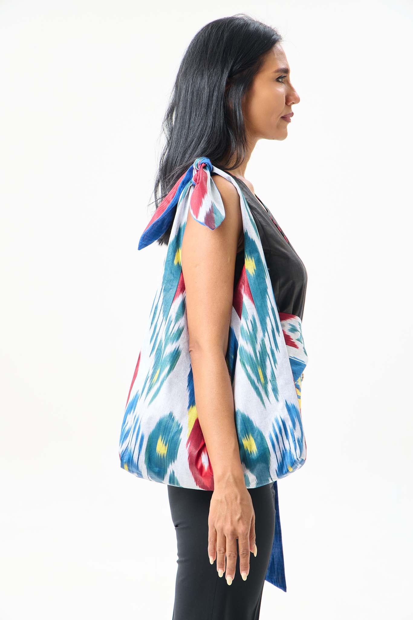 IKAT SHOPPER