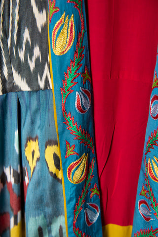 ONE-OF-A-KIND SILK IKAT KAFTAN WITH SUZANI HAND-EMBROIDERY IK22