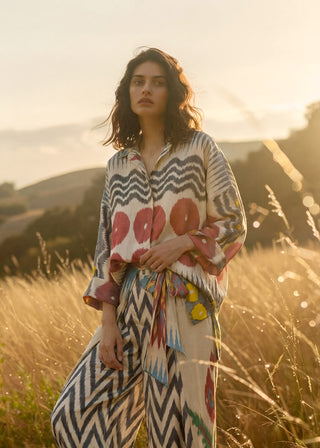 OVERSIZED BATWING SHIRT